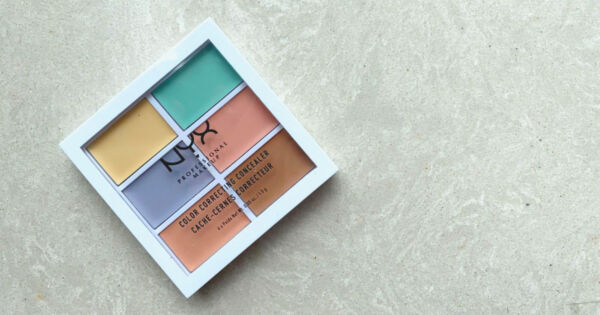 レビュー】NYXのカラーコンシーラー「3C Palette Color Correcting Concealer」どんな肌悩みにも対応できるプチプラパレット！  | NOCS